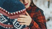 O femeie și un bărbat nu se întâlnesc întâmplător. Specialiștii consideră că îi unesc același tip de traumă 