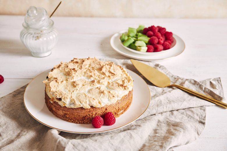 Pandișpan cu zmeură. Aromele fructate se întâlnesc într-un desert delicios!