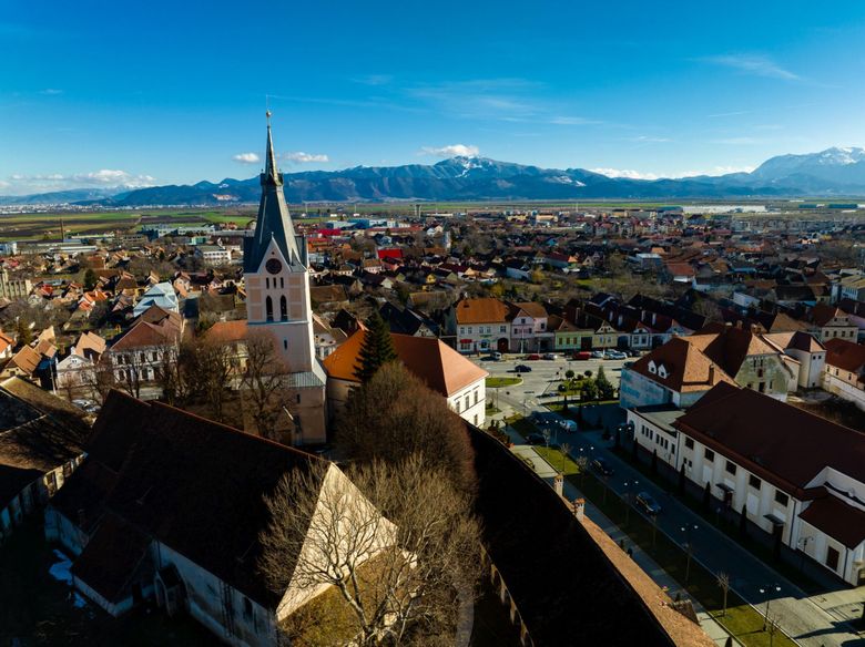 Sâmbătă, de la ora 15:00, în ”ROventura”,   la pas prin Țara Bârsei