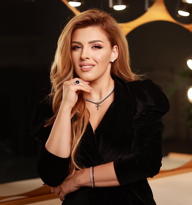 cine este diana bisinicu