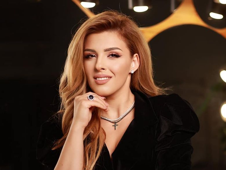 Diana Bisinicu este una dintre cele mai apreciate artiste, de la noi din țară cine este diana bisinicu