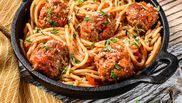 chiftelute marinate cu spaghete