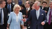 De ce regina Camilla nu va purta controversatul diamant Koh-i-Noor pe coroană