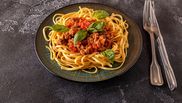 spaghete bolognese reteta