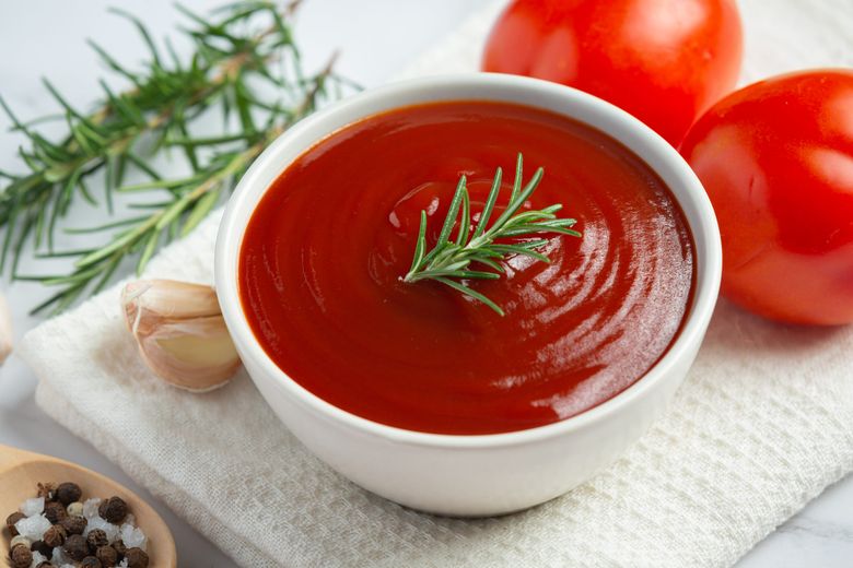 Ingredientul secret pentru un sos de roșii perfect. Gospodinele pricepute îl folosesc tot timpul