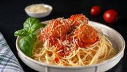 spaghete cu parmezan