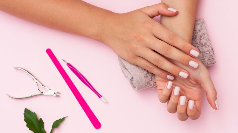 5 motive să alegi gelurile UV pentru manichiură 5 motive să alegi gelurile UV pentru manichiură