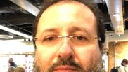 Ce mesaj a transmis un preot din România pe rețelele de socializare