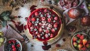 cheesecake cu fructe de padure cu coacere
