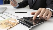 Care sunt categoriile de bugetari ce vor beneficia de o majorare salarială începând cu luna iunie