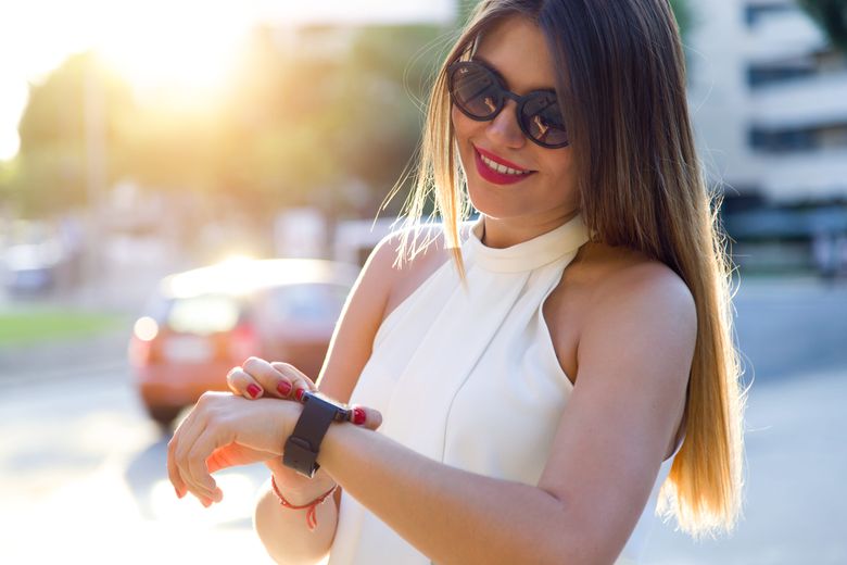 Cauți un gadget care îți va îmbunătăți viața de zi cu zi? Descoperă 3 funcții utile ale unui Apple Watch! Cauți un gadget care îți va îmbunătăți viața de zi cu zi? Descoperă 3 funcții utile ale unui Apple Watch!