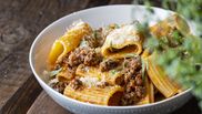 paste cu sos bolognese
