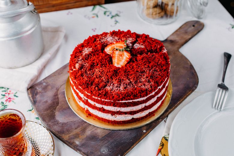 Tort Red Velvet. Mai bun decât cel de la cofetărie! retete pentru desert