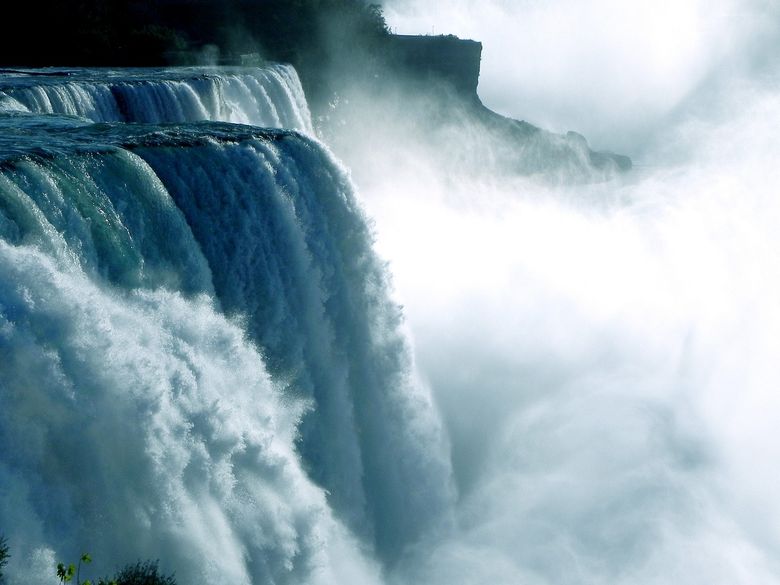 O mie și una de cascade &icirc;n Elveția