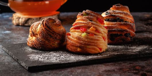 Cozonac Cruffin. Se poate savura indiferent de moment!
