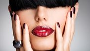 Buze voluminoase din machiaj