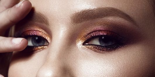 5 culori potrivite pentru smokey eyes. Cum să-ți faci un machiaj de top în 6 pași simpli