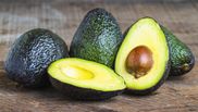 Cum îți dai seama dacă un avocado este copt