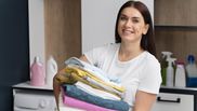 Cum pot femeile să scoată petele de înălbitor de pe haine? Sfaturi utile pentru a ieși din această situație