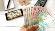 Ce sumă vor primi mamele care revin la muncă mai devreme de doi ani, după nașterea copilului.