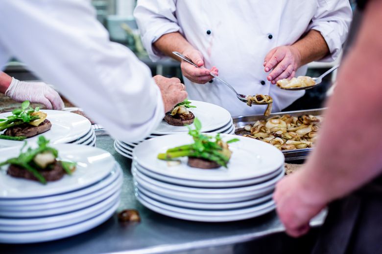 Trucuri care merită furate de la un chef profesionist Trucuri care merită furate de la un chef profesionist