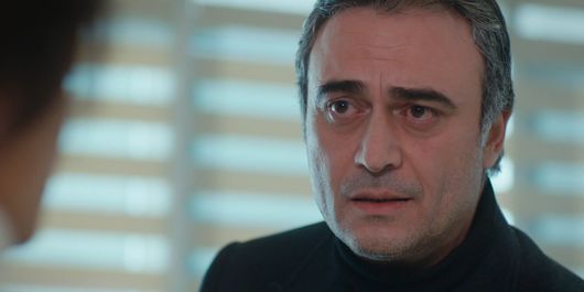 În această seară, de la ora 20:00, în “Melek”, la Kanal D,  Omer nu renunță la Defne