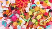 Cine a inventat bomboanele. Povestea intrigantă a bomboanelor și evoluția lor într-un deliciu global!
