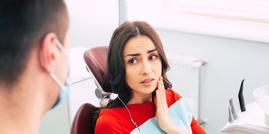 Afecțiunile gingivale. Semne de alarmă ce nu trebuie ignorate și cum să abordezi tratamentul adecvat!