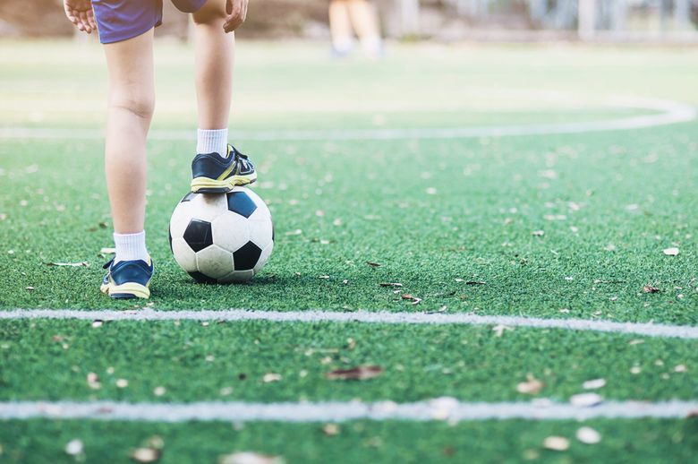 de la ce varsta se dau copii la fotbal
