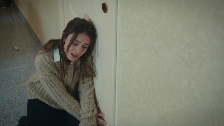 În această seară, de la ora 20:00, în “Melek”, la Kanal D,  Clipe de groază pentru Defne
