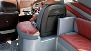 Cătălin Cazacu, sărut pasional cu o blondă focoasă la malul mării! Cine este noua cucerire a fostului iubit al Ramonei Olaru