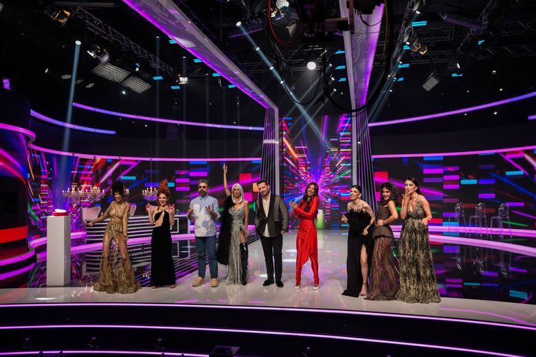 În această seară, de la ora 23:00, Marea Finală “Bravo, ai stil!”, la Kanal D #Cinci finaliste, Iris, Andreea, Maria, Alexandra și Jasmine, vor da ultima bătălie stilistică în această seară pentru titlul de “Cea mai stilată femeie din România” și premiul În această seară, de la ora 23:00, Marea Finală “Bravo, ai stil!”, la Kanal D #Cinci finaliste, Iris, Andreea, Maria, Alexandra și Jasmine, vor da ultima bătălie stilistică în această seară pentru titlul de “Cea mai stilată femeie din România” și premiul