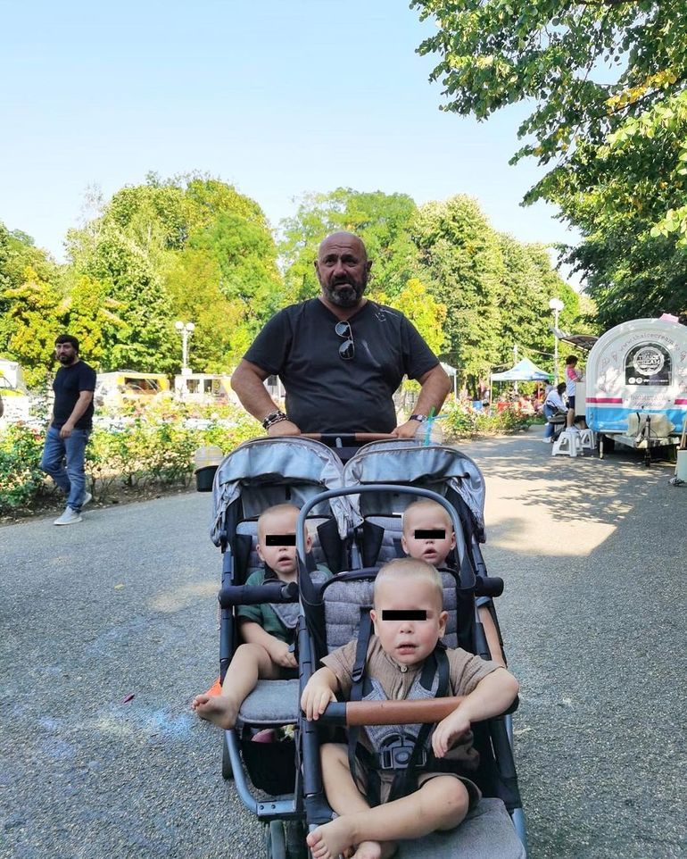 Cătălin Scărlătescu, postare neașteptată pe rețele de socializare! Fanii s-au bucurat nespus să &icirc;l vadă alături de micuți