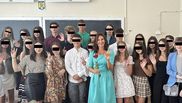  Eli Lăslean, detalii despre rochia purtată de Carmen Iohannis la festivitatea de deschidere a noului an școlar
