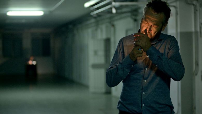 Rocco Schiavone, un polițist imbatabil Rocco Schiavone, un polițist imbatabil