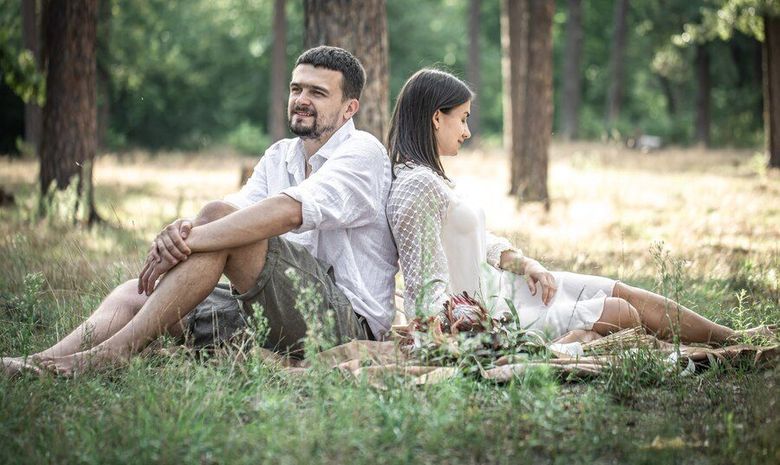 4 greșeli comune pe care femeile le fac și îndepărtează bărbații 4 greșeli comune pe care femeile le fac și îndepărtează bărbații