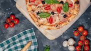 pizza cu sunca