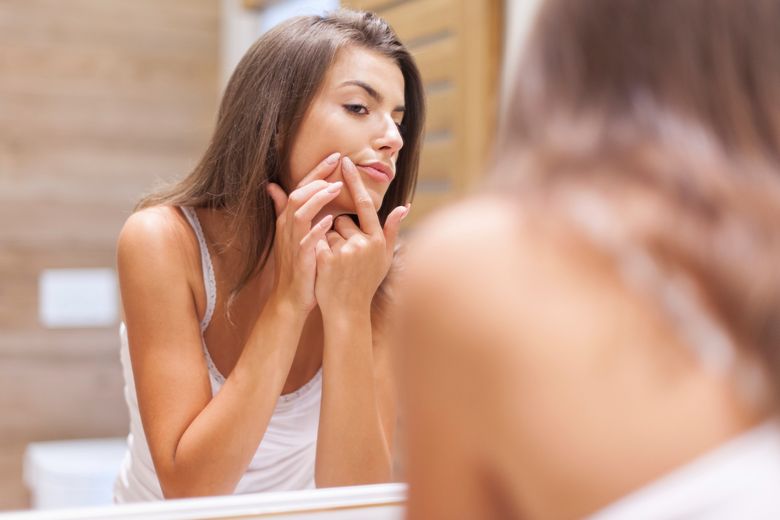 De la acnee la celulită: cum afectează hormonii sănătatea pielii De la acnee la celulită: cum afectează hormonii sănătatea pielii
