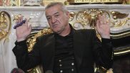Gigi Becali, implicat într-un accident rutier! Omul de afaceri a ajuns cu mașina într-un șanț. Care este starea sa în momentul de față?