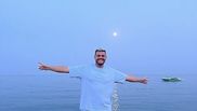 „Doamne, mulțumesc lui Dumnezeu că sunt bine, la ce izbitură a fost!” Răzvan Botezatu, mesaj după ce a avut un accident pe autostrada din Frankfurt
