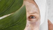 Masca cu aloe vera și orez care îți va lumina tenul. Trucul pentru femeile care vor să scape de liniile de expresie ale feței