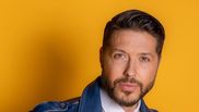 Jorge a învățat lecția punctualității de la tatăl său! Cum își educă artistul copiii?