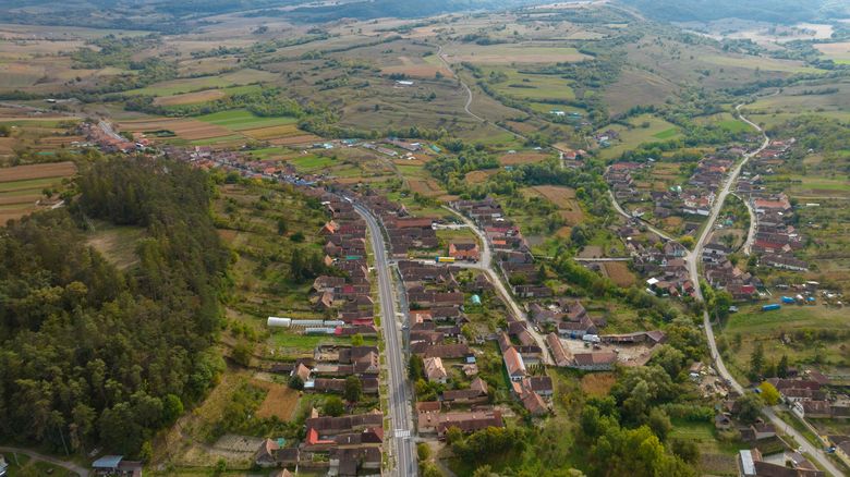 Sâmbătă, de la ora 15:00, în ”ROventura”,        La pas, din Ținutul Zimbrului către Saschiz