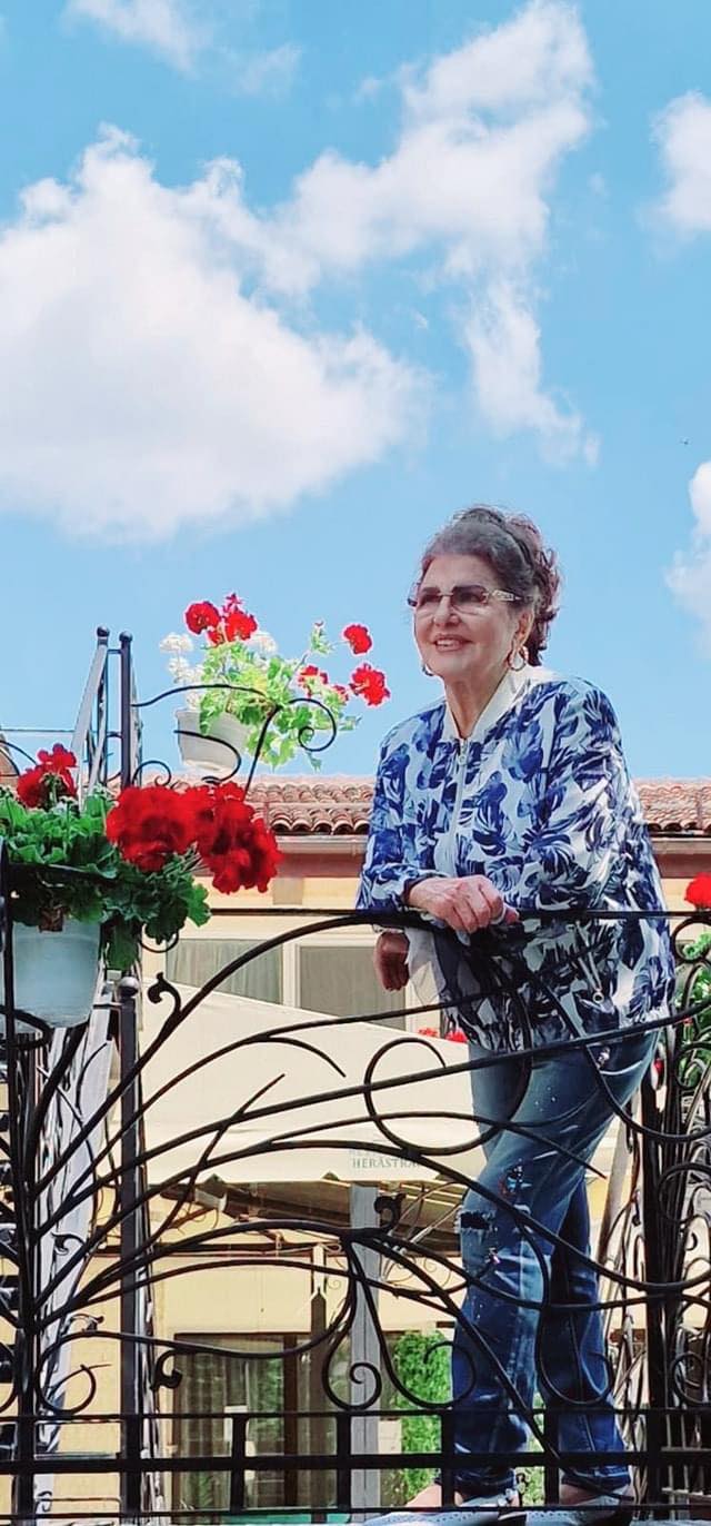 Irina Loghin
