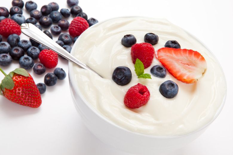 Frișca de casă perfectă. Dezvăluirea ingredientului secret și trucul pentru o textură spumoasă și aromă delicioasă
