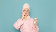 Toner cu aspirină pentru combaterea acneei! Trucul pe care trebuie să îl folosească doamnele, pentru un ten mai luminos