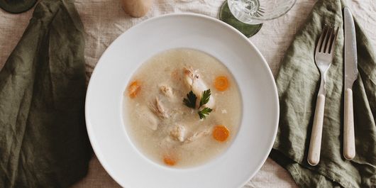 Când se pune gelatina în piftie. Trucul pentru un preparat de nota 10