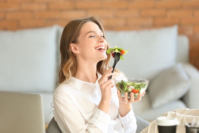 6 salate delicioase și sănătoase pentru a scăpa rapid de grăsimea de pe burtă salate delicioase