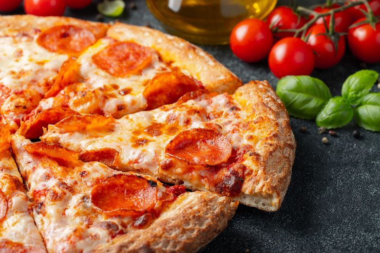 Pizza pepperoni retete pentru cina