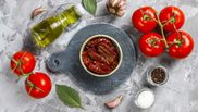  Rețeta de sos de roșii, ardei capia și usturoi a Gabrielei Cristea 